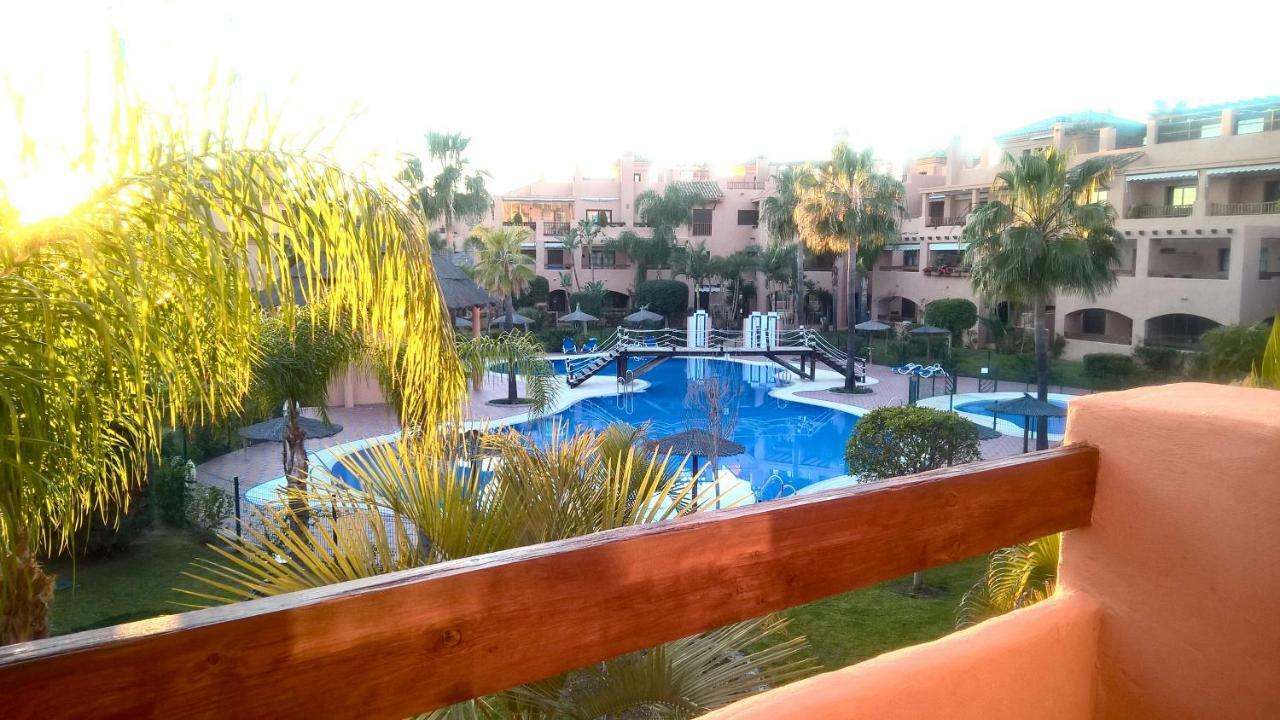 Hacienda Del Sol Beachside And Golf Apt Marbella Puerto Banus Apartment เอสเตโปนา ภายนอก รูปภาพ